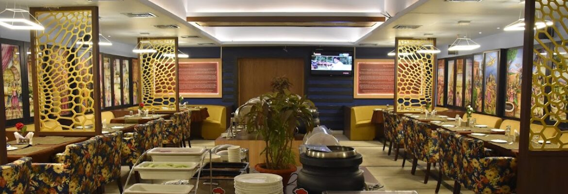 Golden Bird – Hotel Pushpak